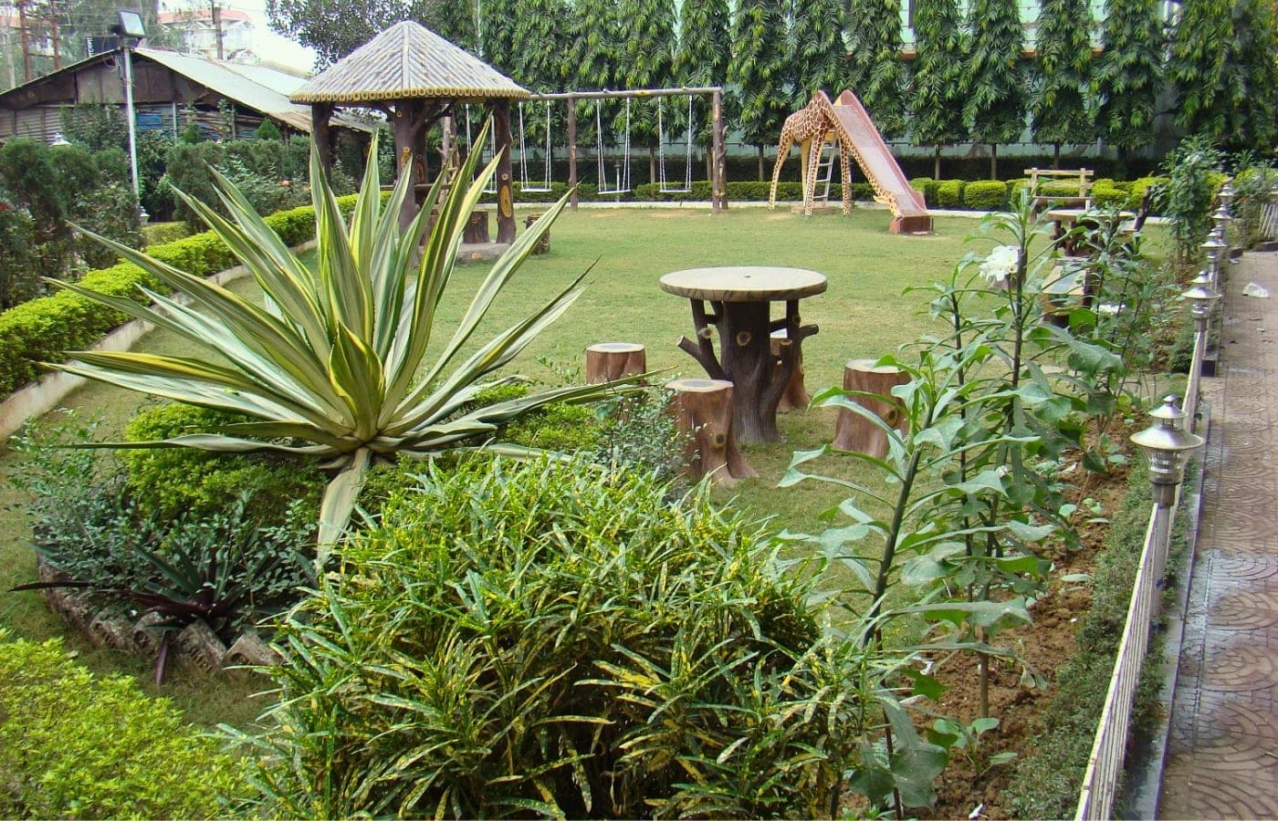 Hotel Tara — Tarapith · West Bengal Hotel Gallery | Larica Hotels
