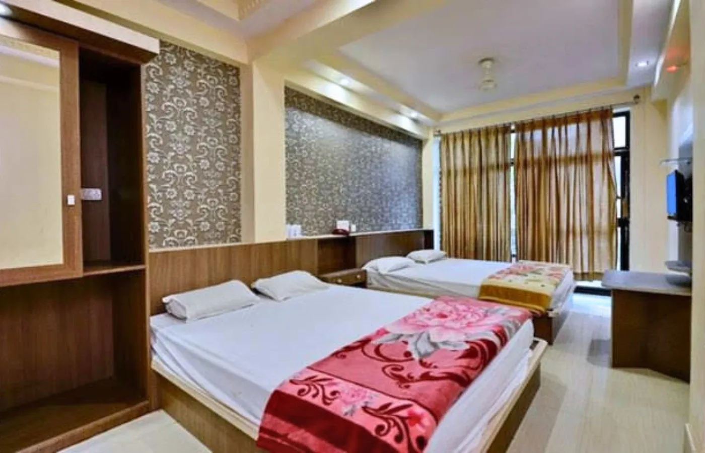 Larica Holiday Inn Puri — Puri · Odisha Hotel Gallery | Larica Hotels